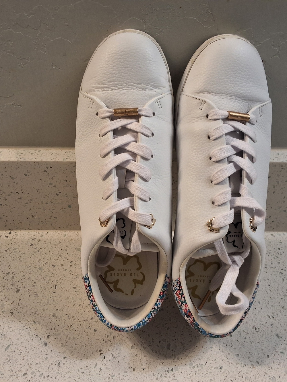 Ted Baker White Leather Women’s Sneakers with Floral Accent